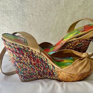 Gianni Bini Nude Open Toe Multicolor Platform Hill  Size 11M